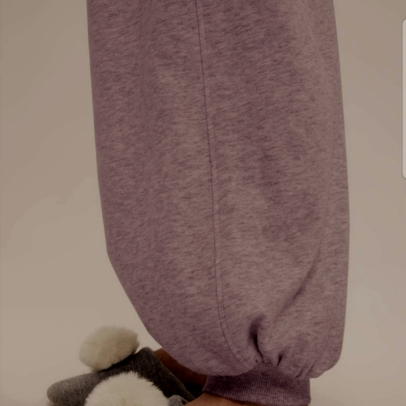 Drawstring Hem Sweatshirt & Balloon Sweatpants Set (Dove Purple) -NAP Loungewear - Picture 7 of 13